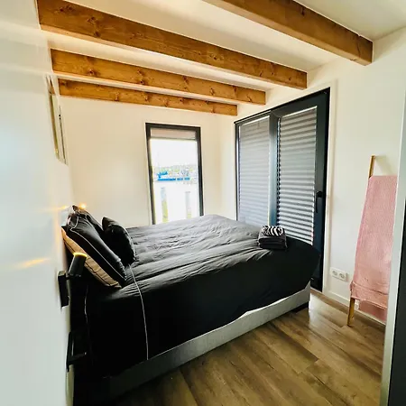 Houseboat In 6-pax Amsterdam