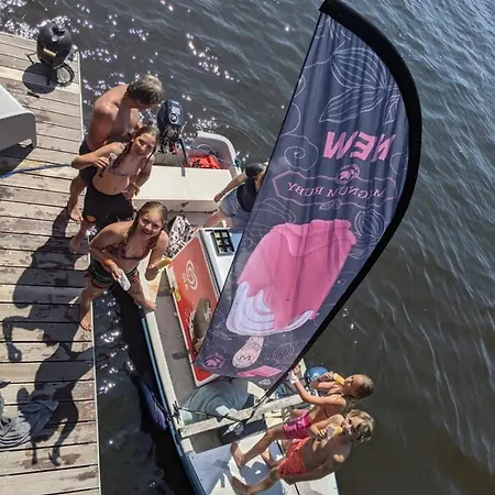 Houseboat In 6-pax *